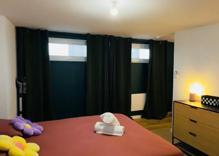 Appartement Duplex - Pop Et Colore - Au Coeur Du Centre Dunkirk